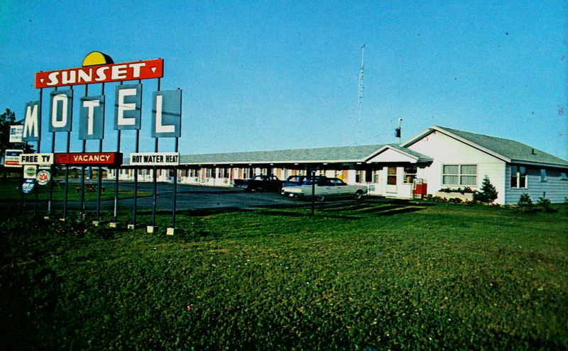 Sunset Motel - Old Postcard